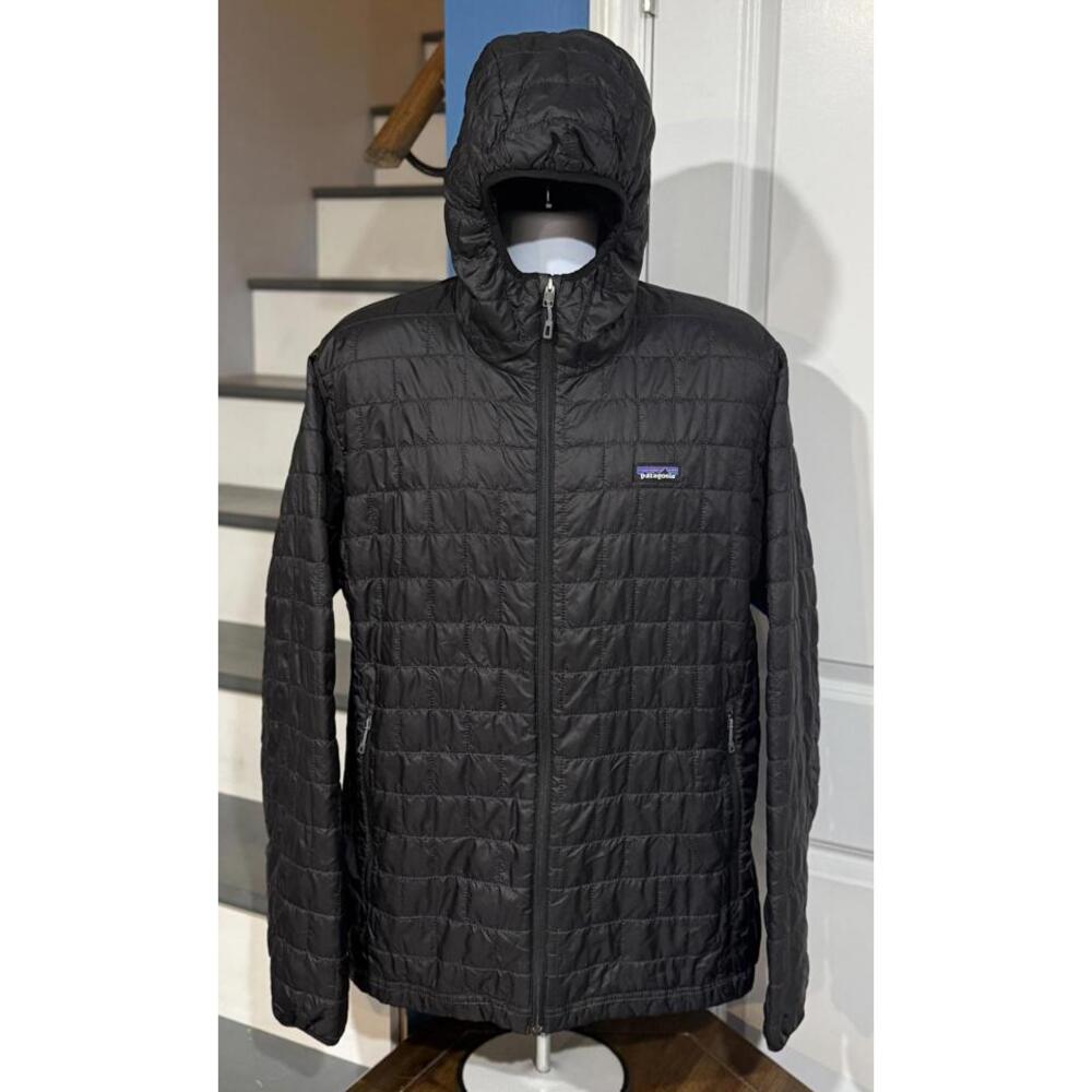 Men's Size Extra Large (XL) Patagonia Nano Puff Hooded Insulated Black Jacket!